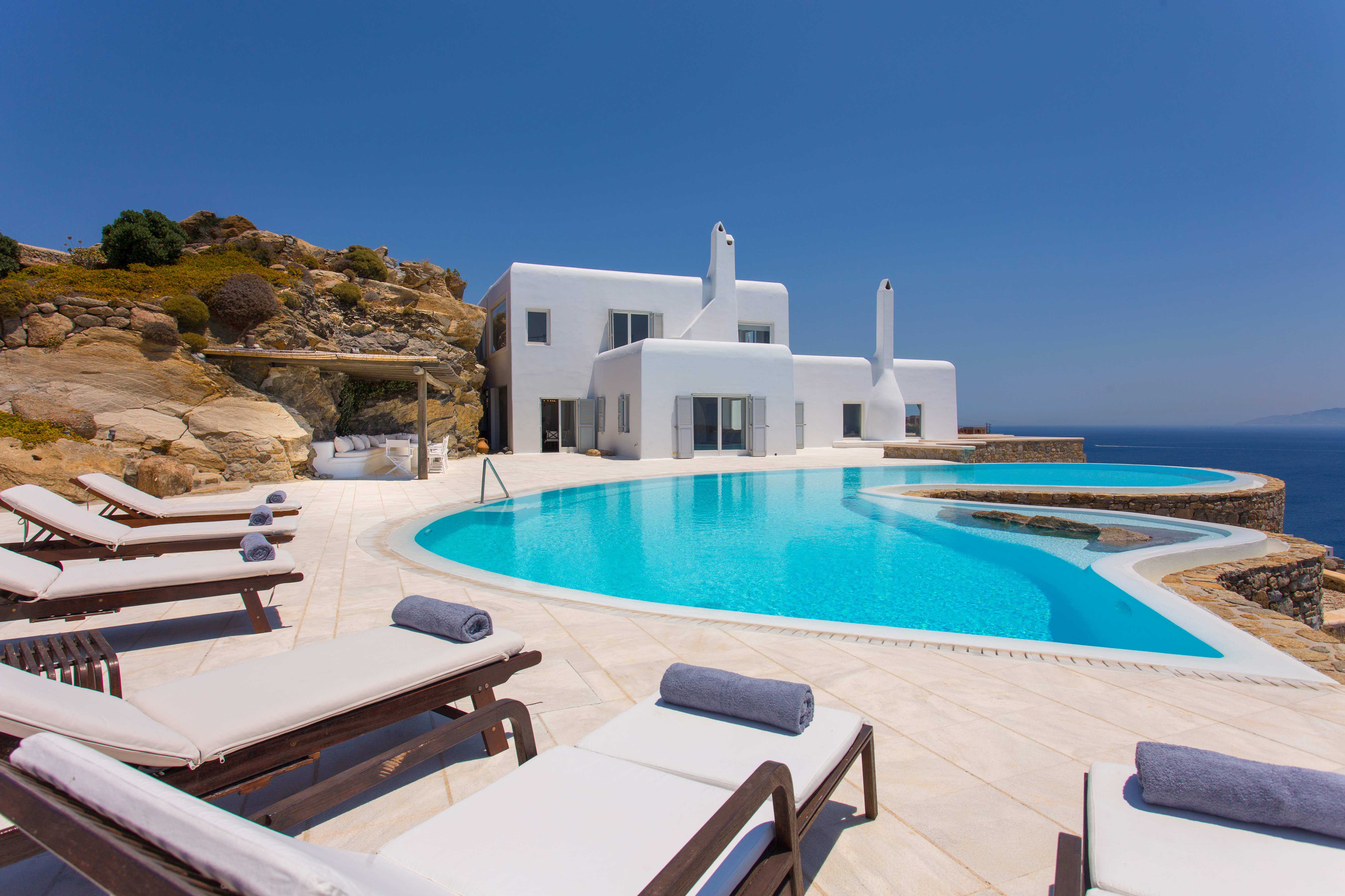 Villa Vrahia
